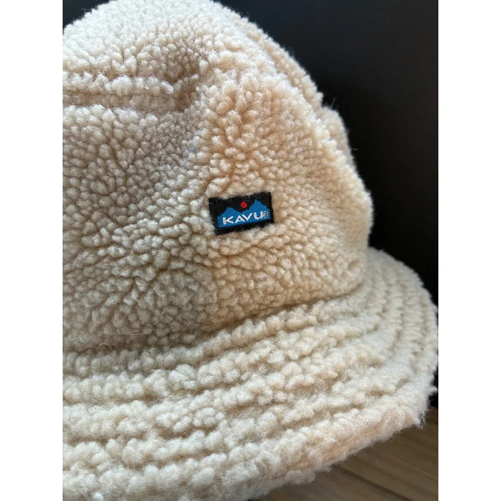 Kavu Bucket Hat Sherpa Fleece Adjustable‎ Mens OS Beige Cream Excellent